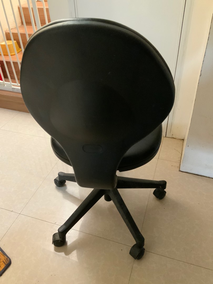 Old style Office Chair (no arm rest) on Carousell
