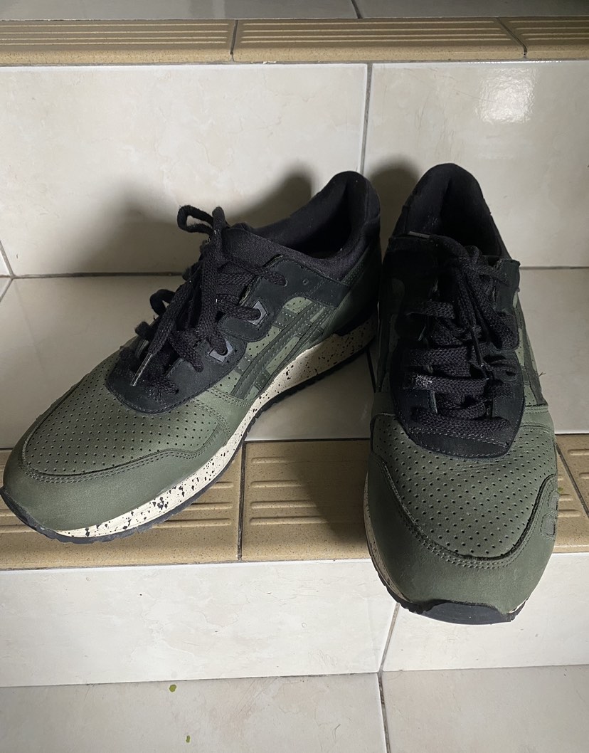 onitsuka shoes for men