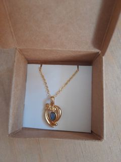 (Category: ) located in . Submitted by pris_collections (Listing ID 1235770605, Image 1). Description: .