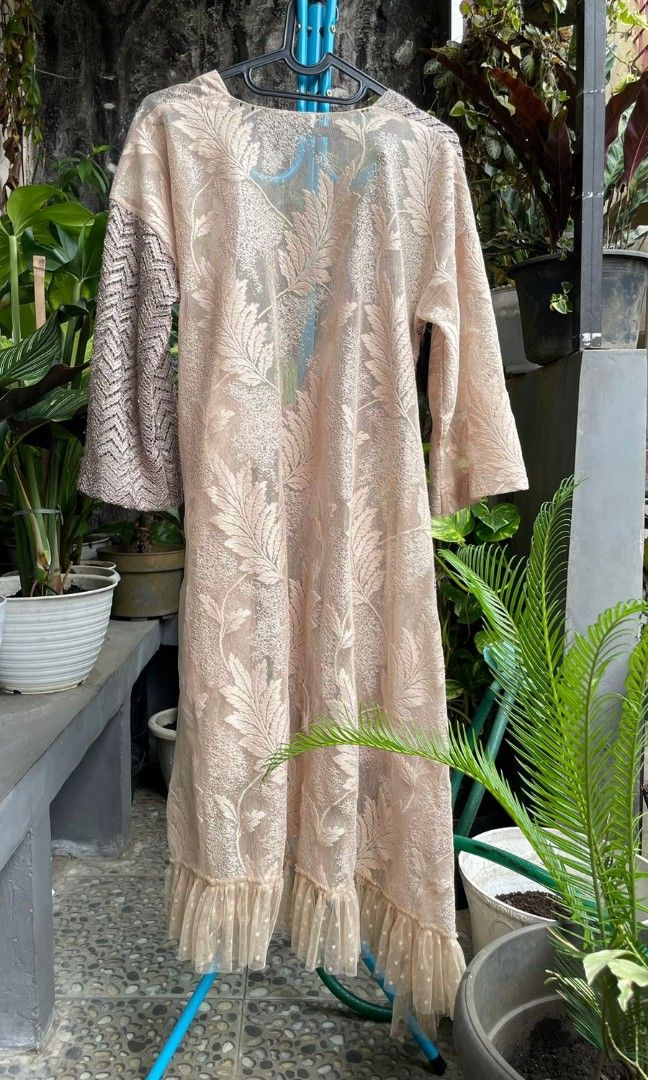Outer looks like biyan, angeline, Sarah (Kategori: Jam Tangan Wanita) berada di Jakarta Timur. Dikirim oleh oliviacem (ID iklan 1235763626, Gambar 2). Deskripsi: Premium Material All size.