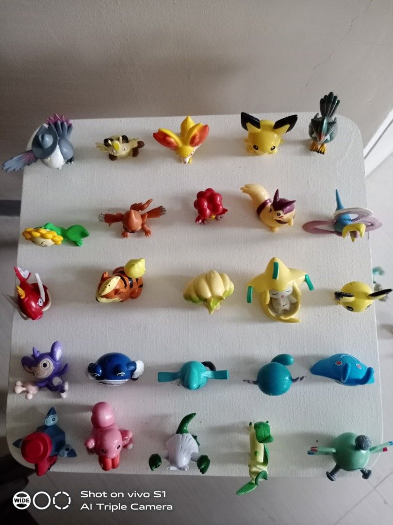 POKEMON FIGURINES (25 pcs) (Category: Figurines & Statues) located in Mandaluyong City. Submitted by sephcharr (Listing ID 1235766719, Image 2). Description: WYSIWYG. Pokemon figurines bootleg. Pokemon, Nintendo, Tomy, unknown. open for take all w/ freebies 50 each update: furret+magnemite+lickitung+sunflora+growlithe+wooper-SOLD RFS: Decluttering.