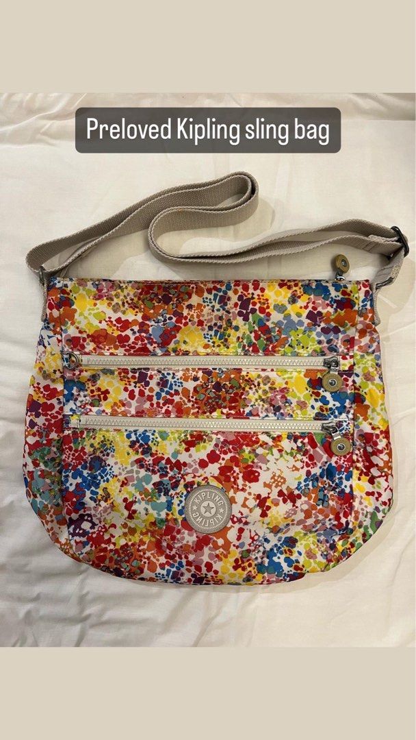 Preloved Kipling Bag (Category: Cross-body Bags) located in Iloilo. Submitted by mingming13 (Listing ID 1235743390, Image 1). Description: Preloved Kipling Has signs of usage only no major flaws .