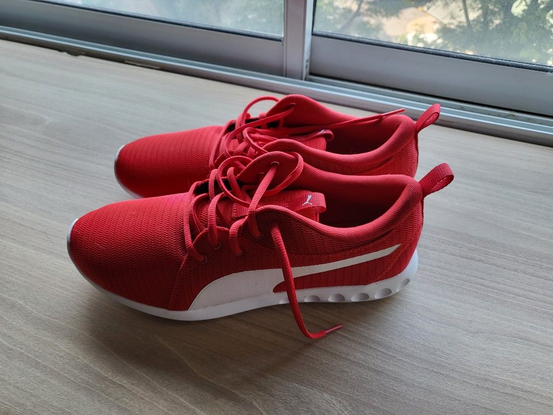 Puma red on sale sneakers mens
