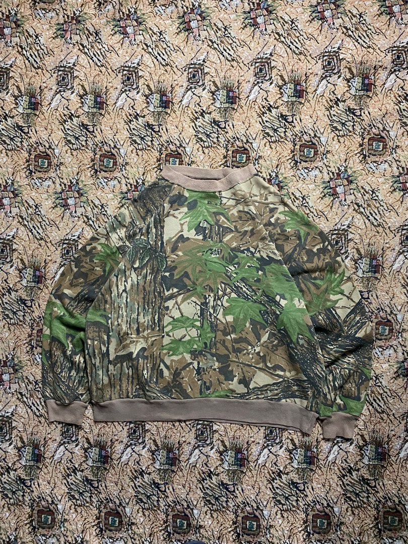 Realtree Sweater on Carousell