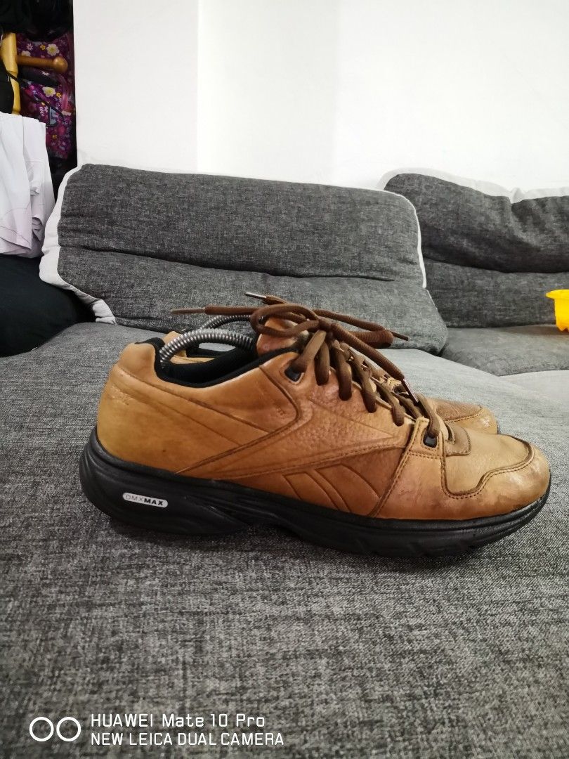 Reebok DMX max leather 8.5uk 42 5eur Men s Fashion Footwear