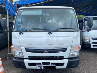 Rent Truck Brand New 14ft Mitsubishi FEB21 Manual Diesel Lorry Commercial Rental Lease