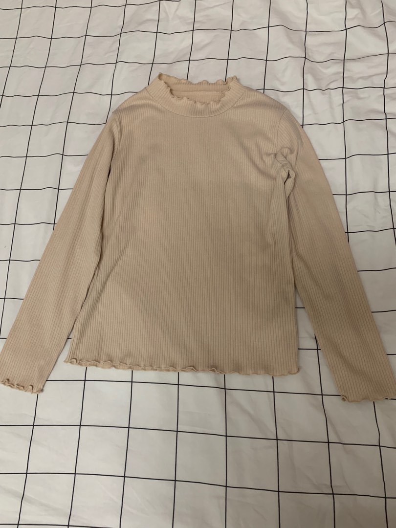 ribbed tops, Women's Fashion, Tops, Longsleeves on Carousell