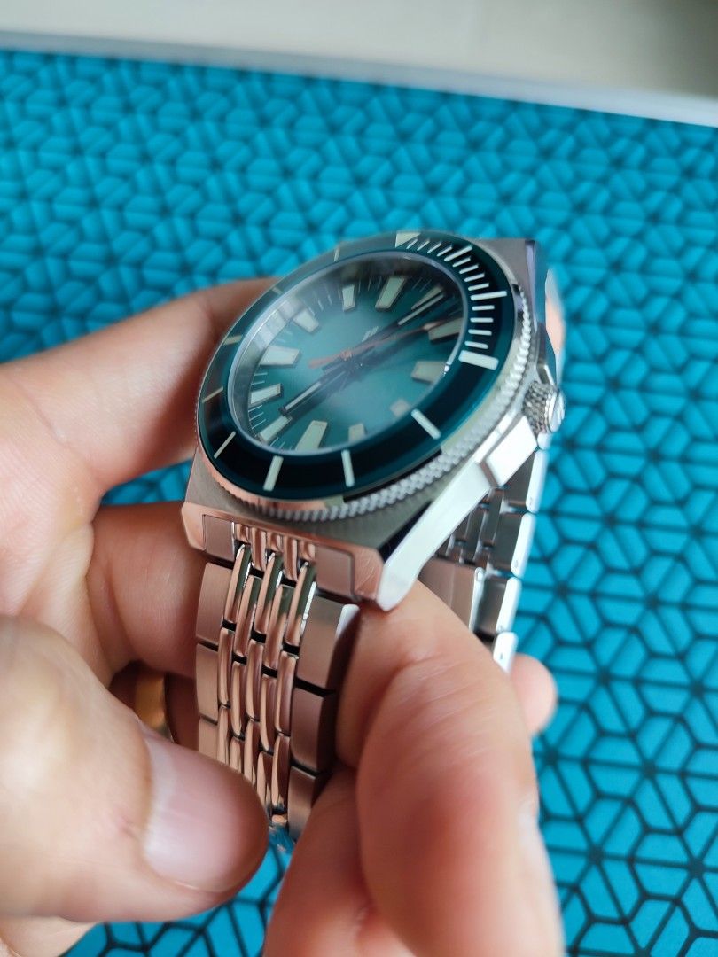 Rogue horology top