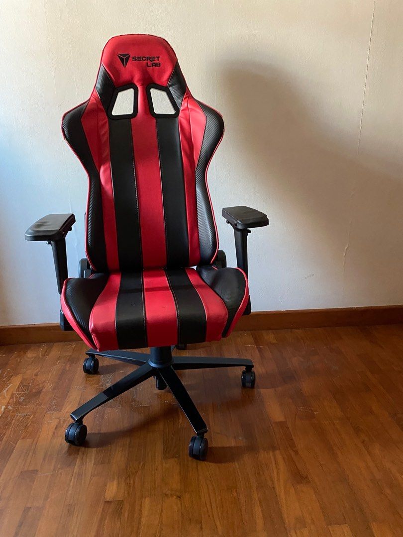 SecretLab Throne V2 Feb 2021 refurbished Furniture Home