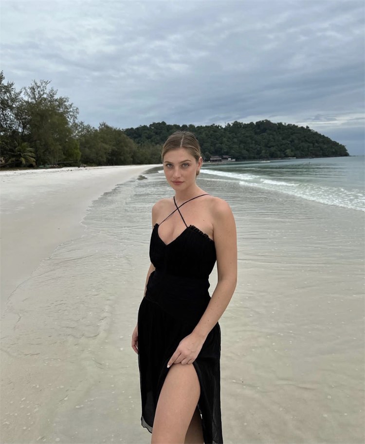 Shona Joy Lauren Cross Front Midi Black Dress Women s Fashion