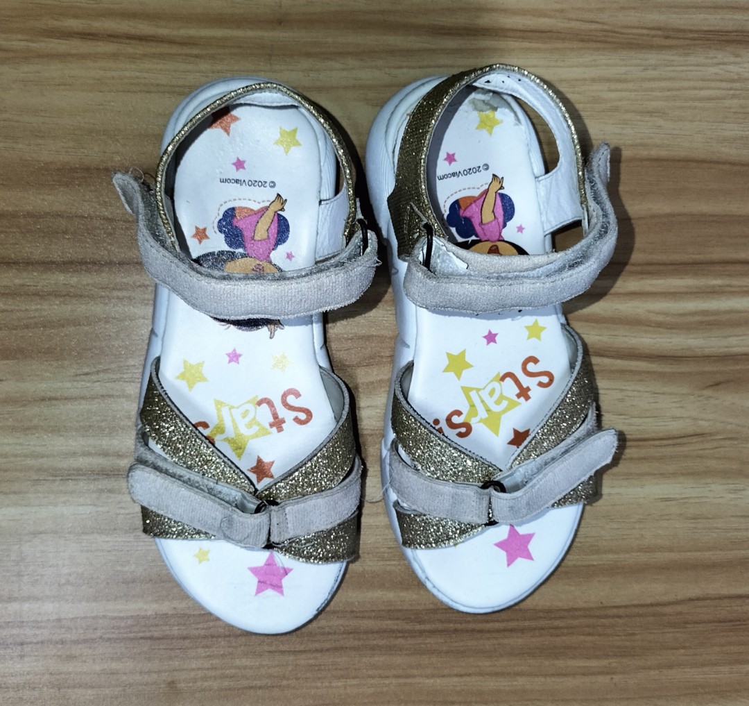 (Size 31) DORA SANDALS on Carousell