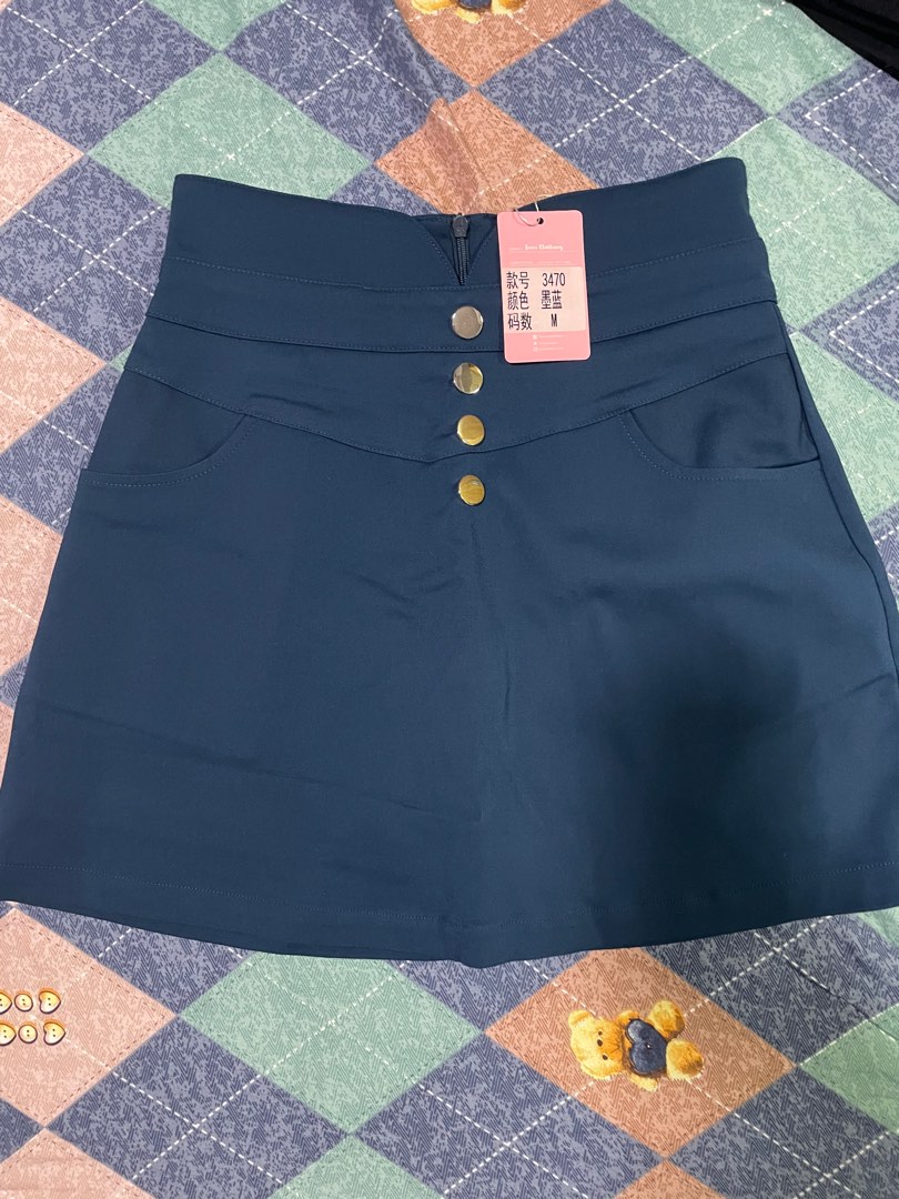 Skorts and skirts, Women's Fashion, Bottoms, Skirts on Carousell