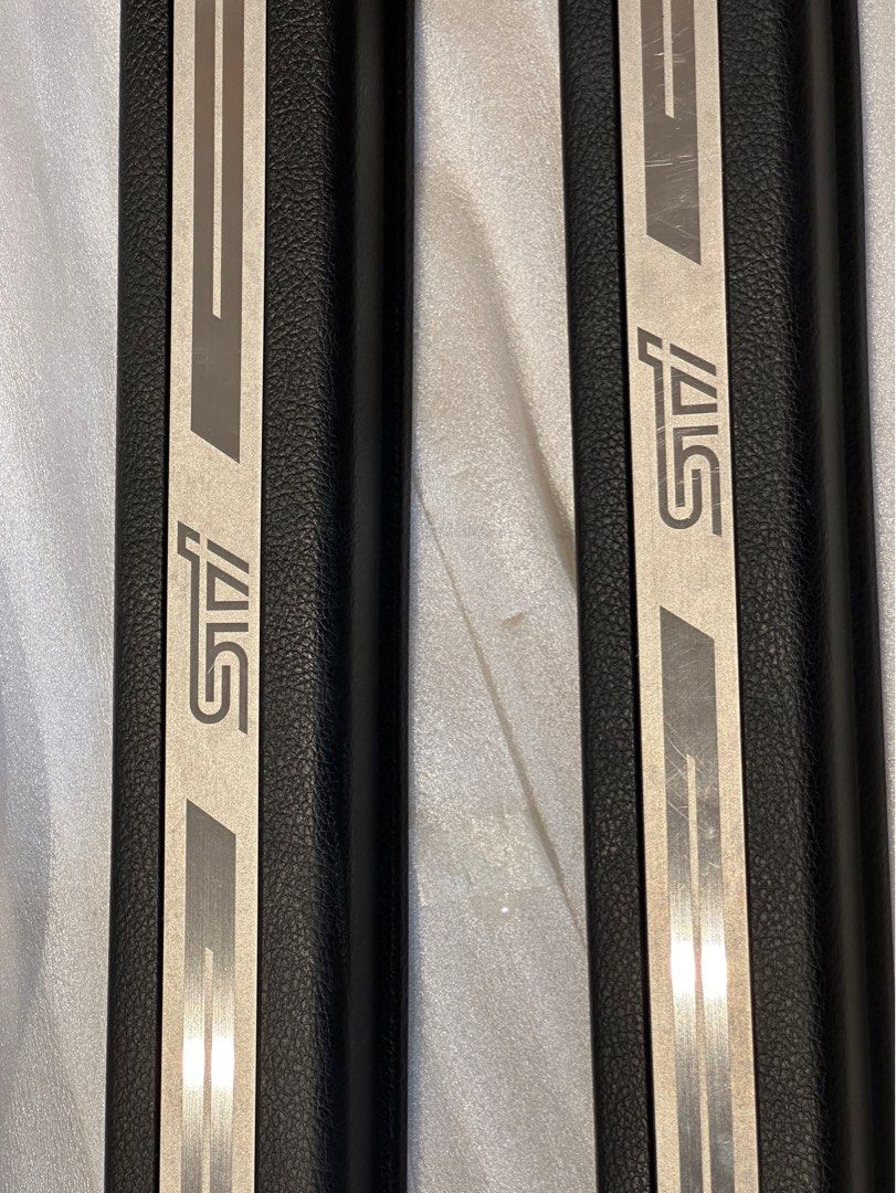 Wrx deals door sill