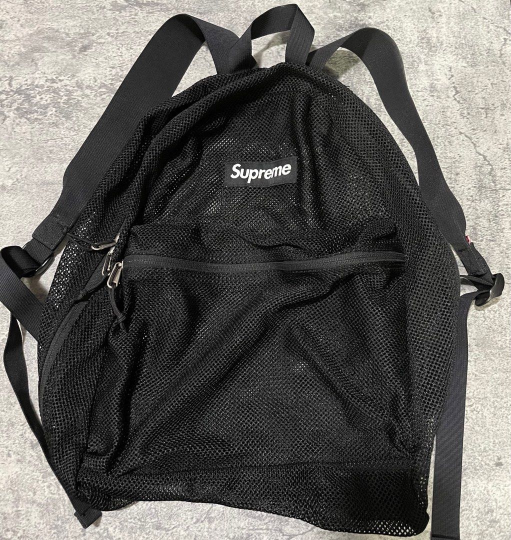 SUPREME mesh Backpack Black 搬屋清貨, 名牌, 手袋及銀包- Carousell