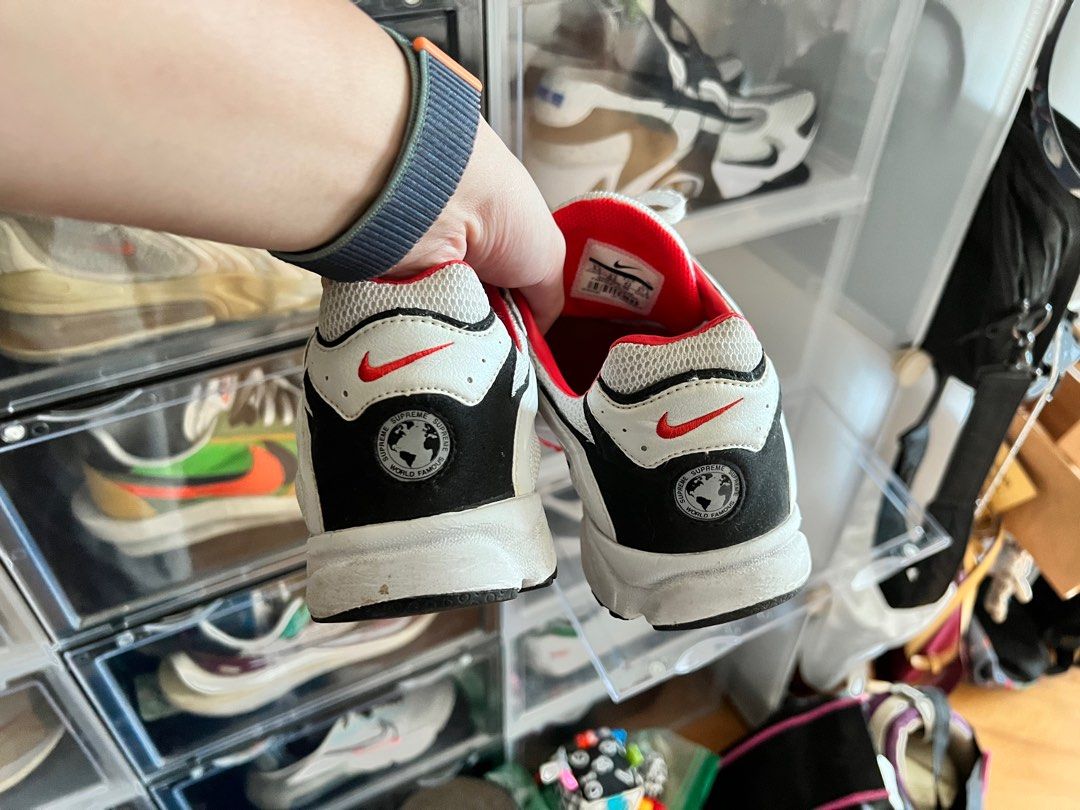 supreme nike spectrum on feet