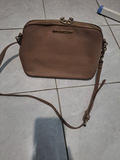 (Kategori: ) berada di . Dikirim oleh birustuff (ID iklan 1235760287, Gambar 1). Deskripsi: .