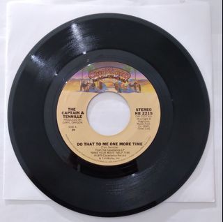 The Captain & Tennille || Do That To Me One More Time b/w Deep In The Dark Casablanca NB 2215 [Pop 7" 45 rpm single]