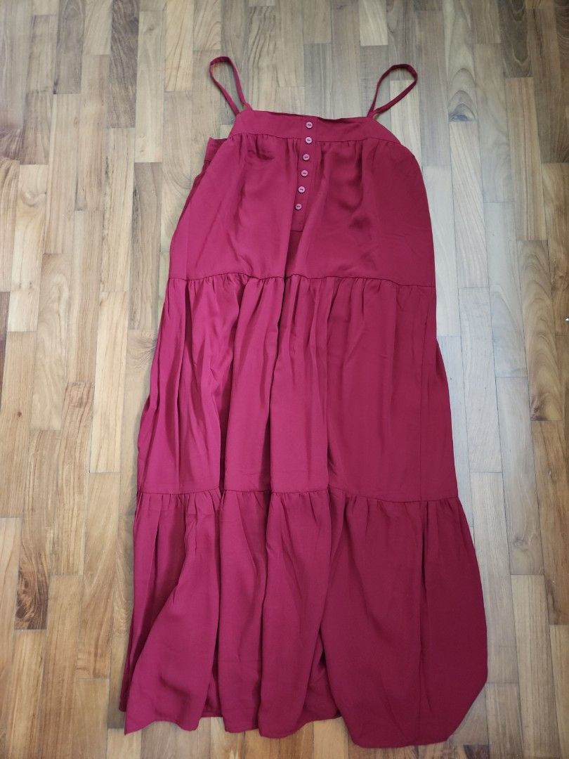 The Tinsel Rack Red Tiered Dress (2 15), Women's Fashion, Dresses