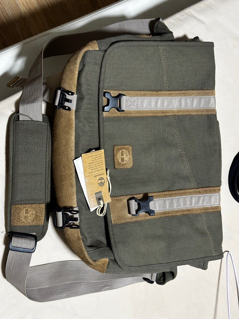 Timberland canvas clearance messenger bag