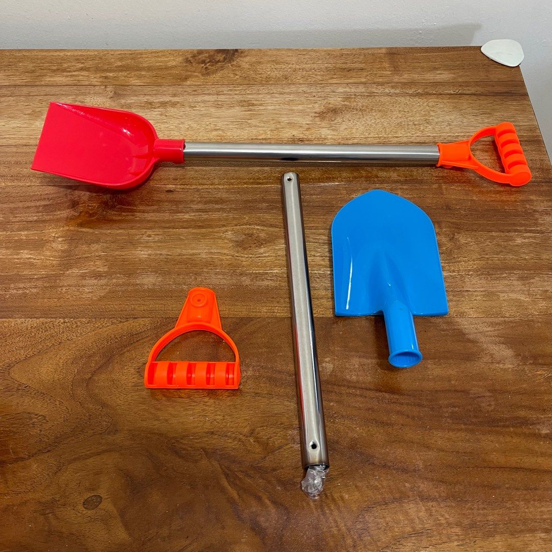 Toy shovels, plastic head and handle, metal bar body, Hobbies & Toys