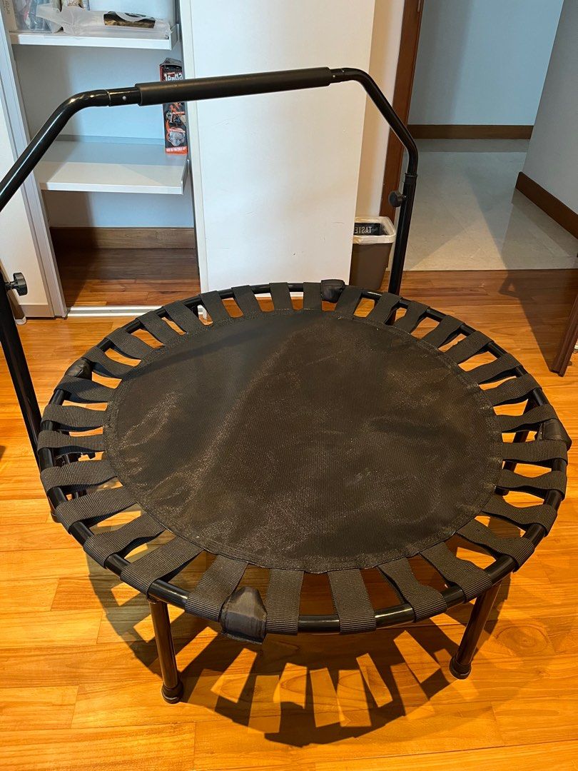 Trampoline, Sports Equipment, Exercise & Fitness, Toning & Stretching