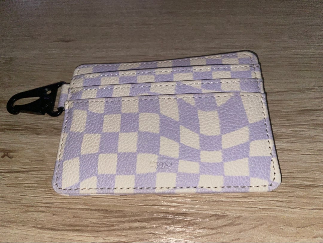 Typo card holder on Carousell