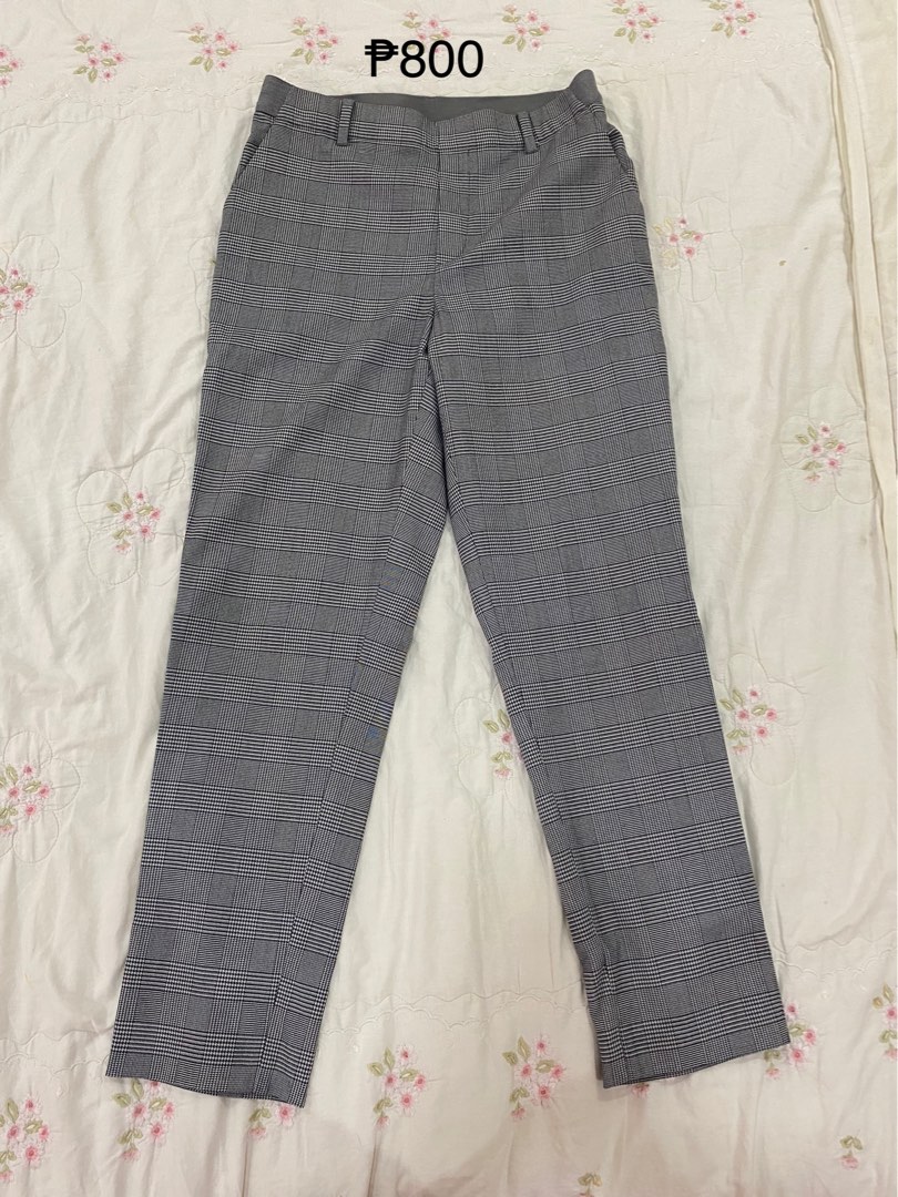 uniqlo classic fit plaid trousers on Carousell