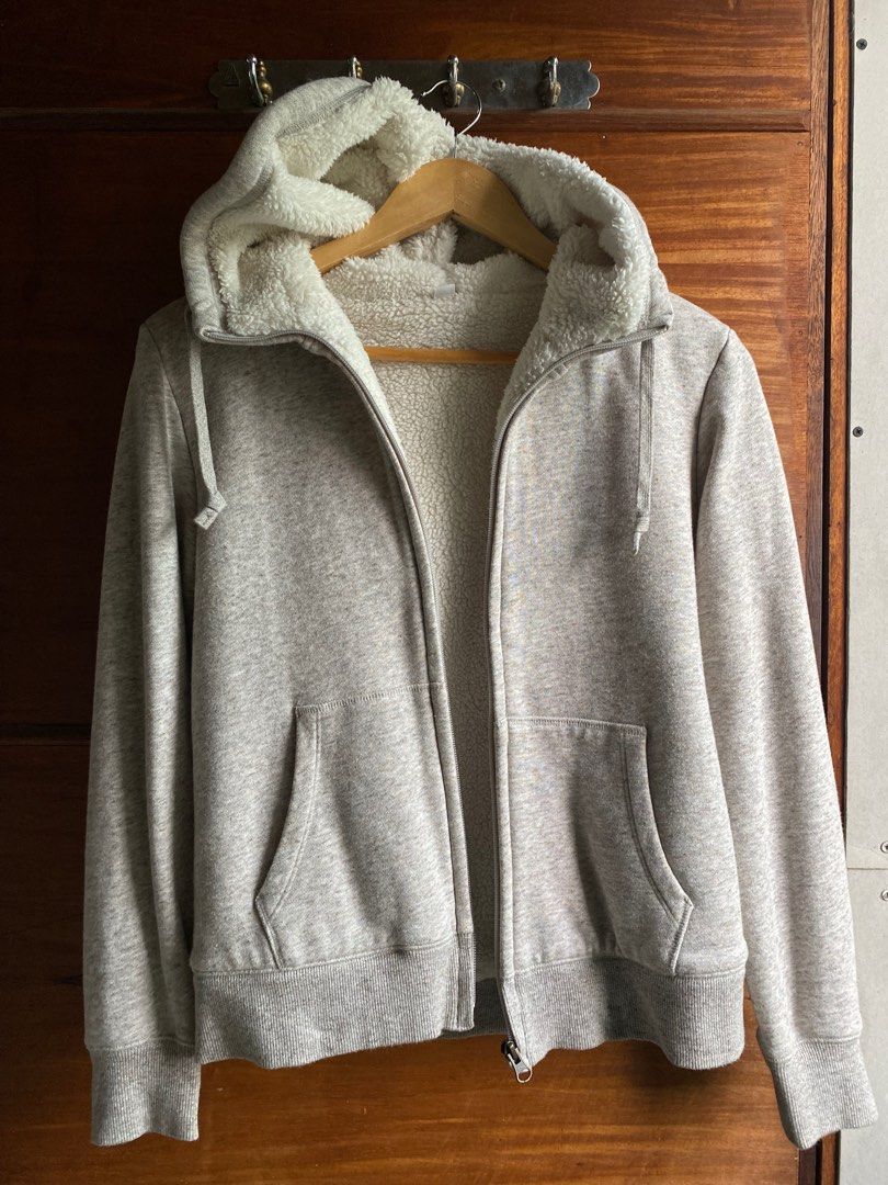 Uniqlo fur discount hoodie