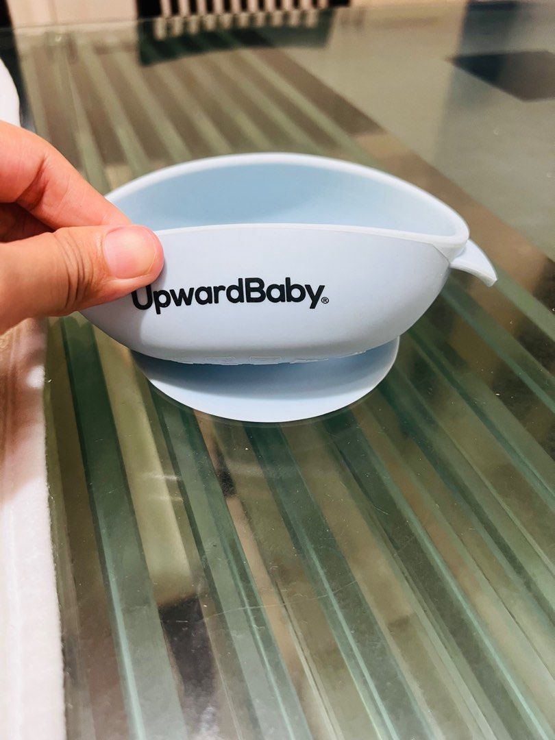 UpwardBaby Bowls with Suction - 4 Piece Silicone Set with Spoon