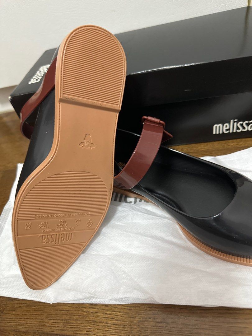 US5 Almost New Melissa Mary Jane AD