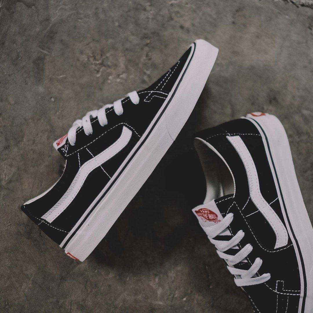 The first pair of outlet vans