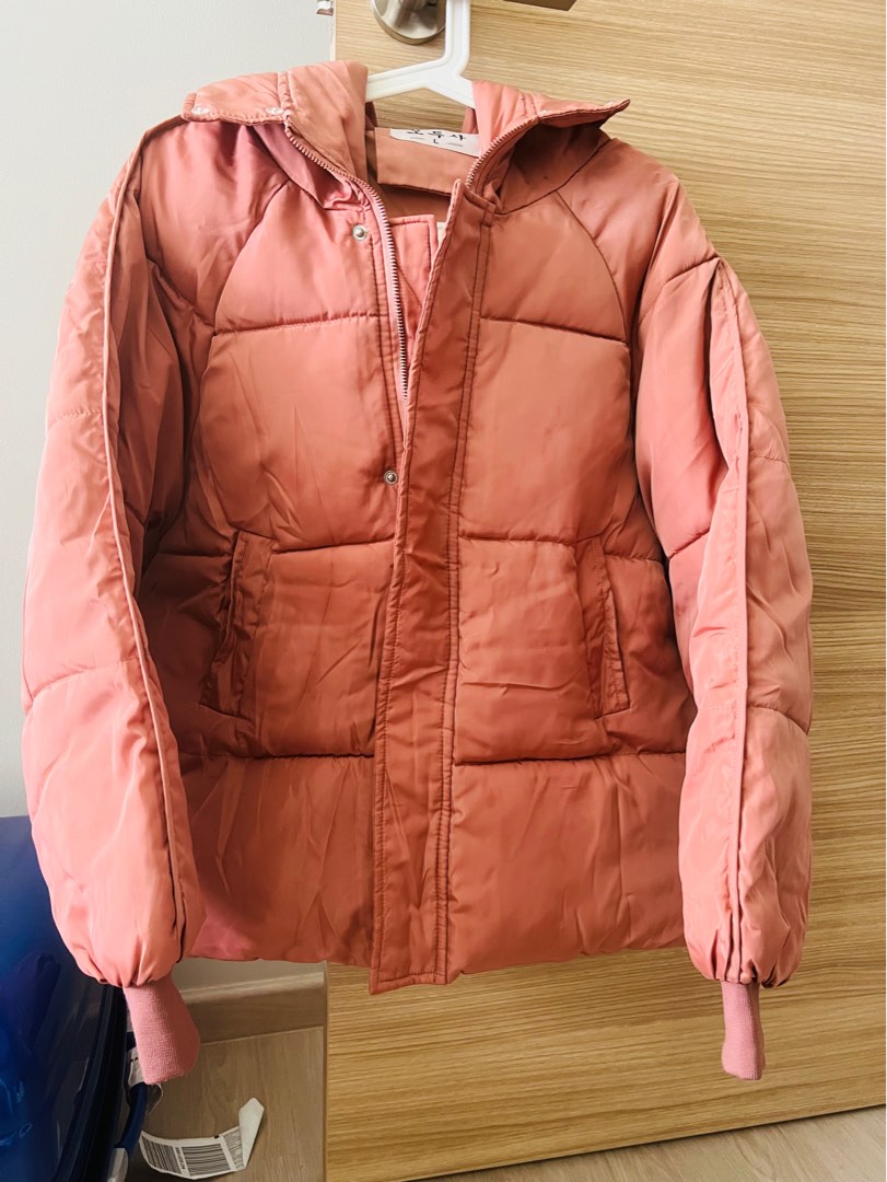 Topshop Sno hooded puffer ski jacket in pink size - Depop