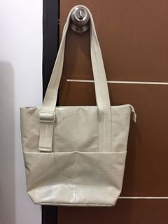 Zara Cream Waterproof Tote Bag