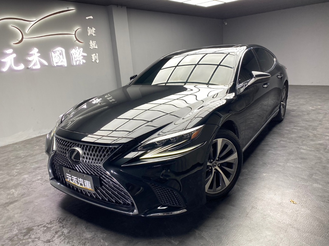正2018年出廠 Lexus LS350 3.5 豪華版 汽油, 汽車, 汽車出售在旋轉拍賣