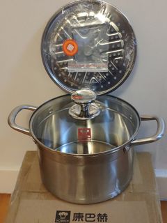 （分類：）位於 。 由 hk.bidding 提交（商品編號 1235990151，圖片 1）。簡介： 。