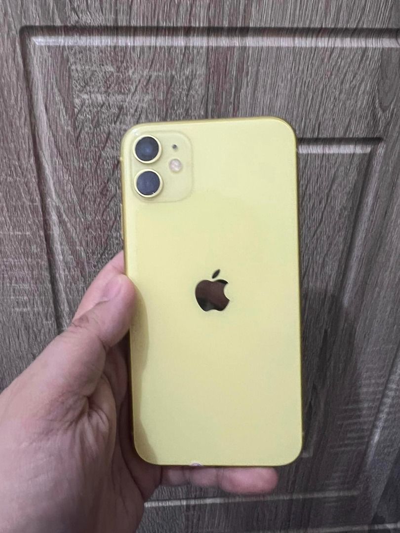 2nd hand iphone 11 64gb 128gb 256gb (Category: iPhone 11 Series) located in Caloocan City. Submitted by mjmassortedfinds (Listing ID 1236033973, Image 3). Description: iphone 11 64gb 128gb 256gb 🍎🍎🍎 64gb fu 19,000 128gb fu 20,000 256gb fu 21,000 • complete set (box, earphones, charger, sim ejector & manual) • no hidden issue • no icloud/apple id issue • all working and in good condition • 100% original • with one week replacement warranty .
