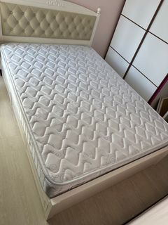（分類：）位於 。 由 natner 提交（商品編號 1236049908，圖片 1）。簡介： 。