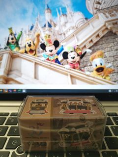 （分類：）位於 。 由 charlottemini 提交（商品編號 1235989831，圖片 1）。簡介： 。