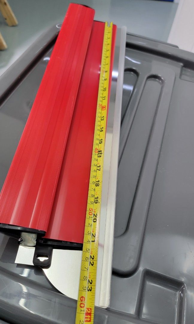 批刀 刮刀 （分類：文具）位於 Hong Kong。 由 PAINTINGwork 提交（商品編號 1235964230，圖片 3）。簡介： 。