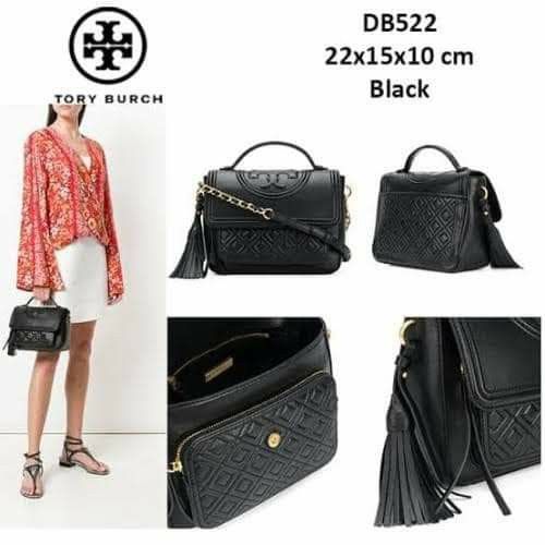 🇺🇲 Authentic Tory Burch Fleming Soft Top Handle Satchel (Category: Luxury Bags & Wallets) located in Santa Cruz. Submitted by janelovebagswatchesshoesph (Listing ID 1236049816, Image 3). Description: .
