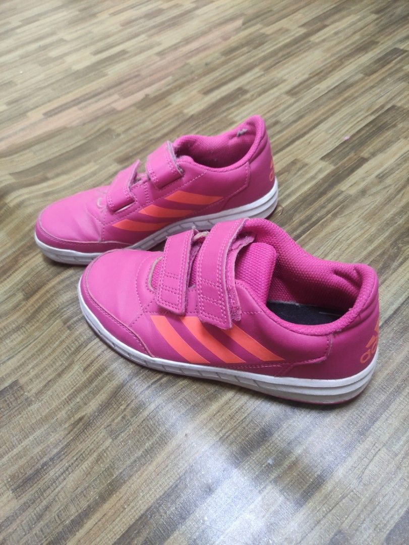 Adidas store boys runners