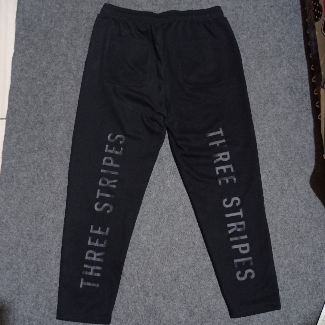 ADIDAS THREE STRIPS BRAND TRAINING PANTS - Celana Adidas, Fesyen Pria,  Pakaian , Bawahan di Carousell