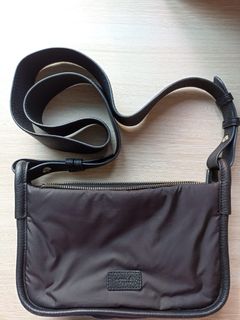 （分類：）位於 。 由 forkit37 提交（商品編號 1236037706，圖片 1）。簡介： 。