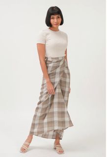 (Free postage to SM!) Anne Linen Knot Skirt in Khaki Checks (Size S)