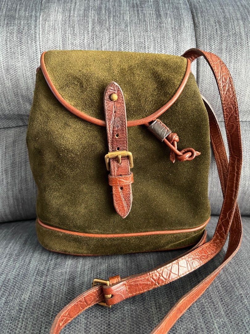 Mulberry suede bag top