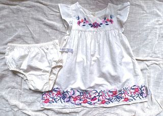 BABY GAP 刺繡造型 夏天無袖荷葉邊洋裝套裝 洋裝+褲 18-24m 嬰兒 洋裝