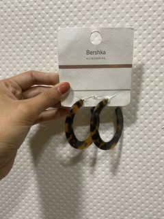 BERSHKA EARRINGS