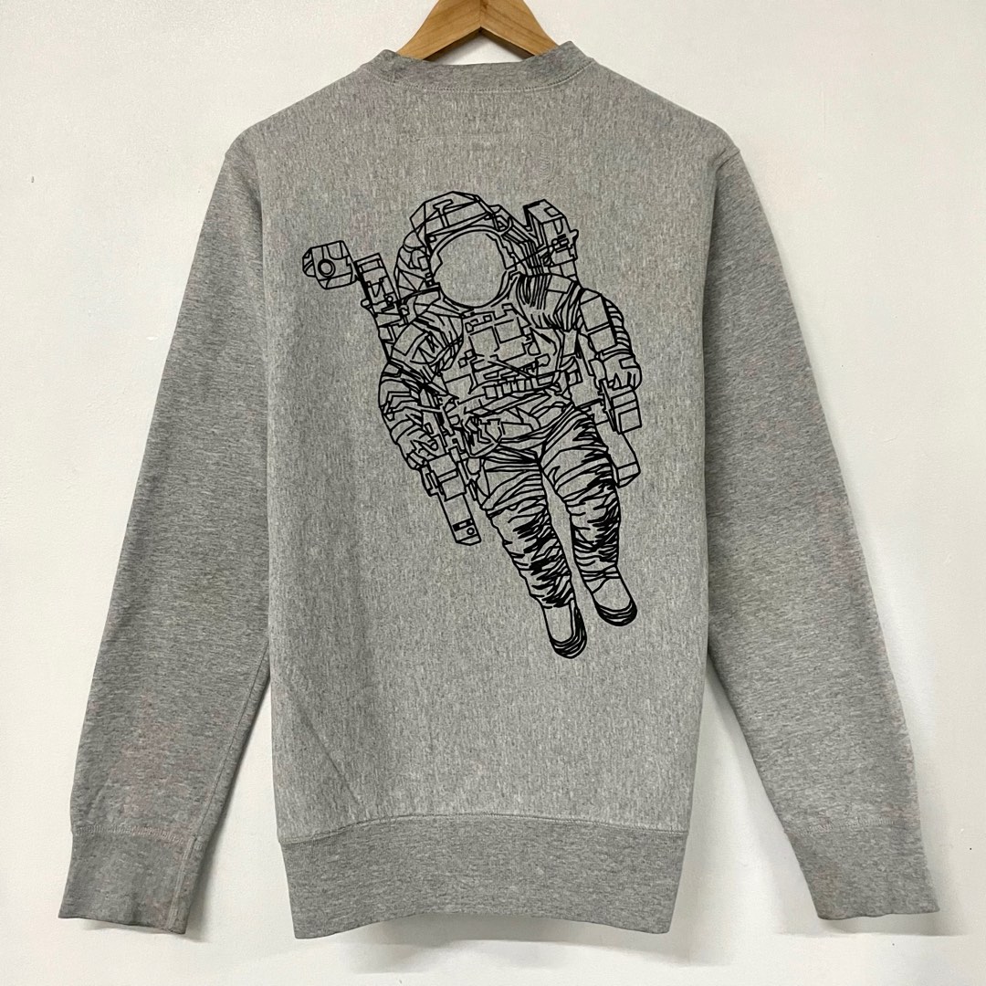 Sweater astronaut store