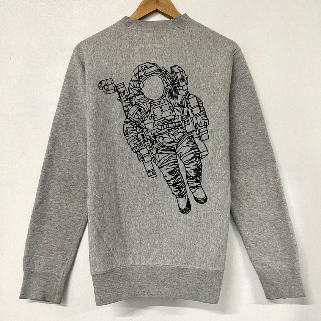 Sweater astronaut top