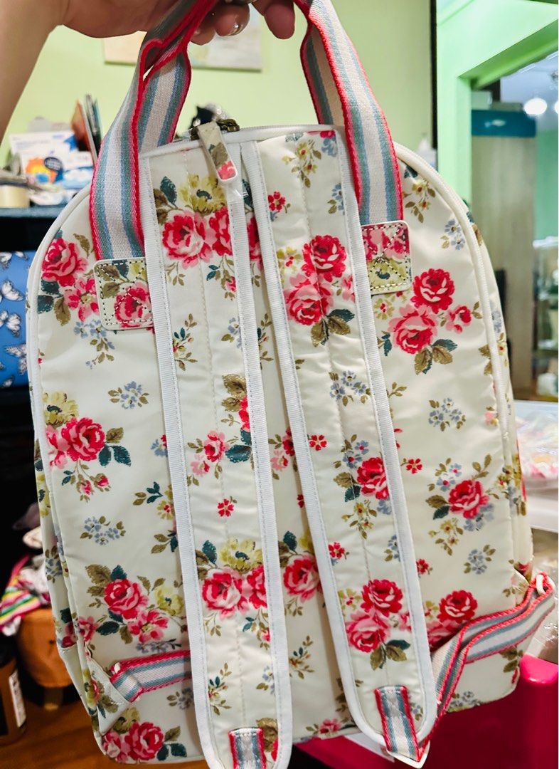 Cath kidston clearance multi pocket pouch